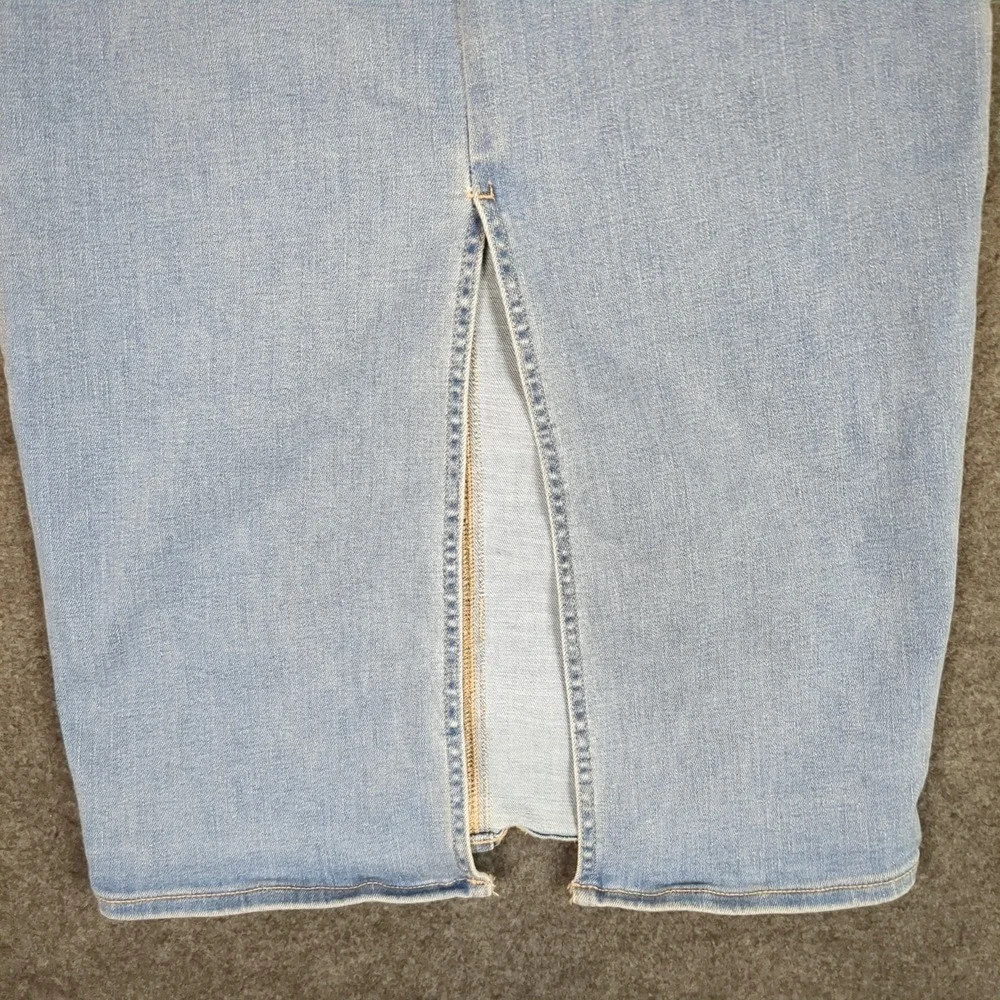 American Eagle Light Wash Blue Denim High Waisted Midi‎ Pencil Skirt Size 0